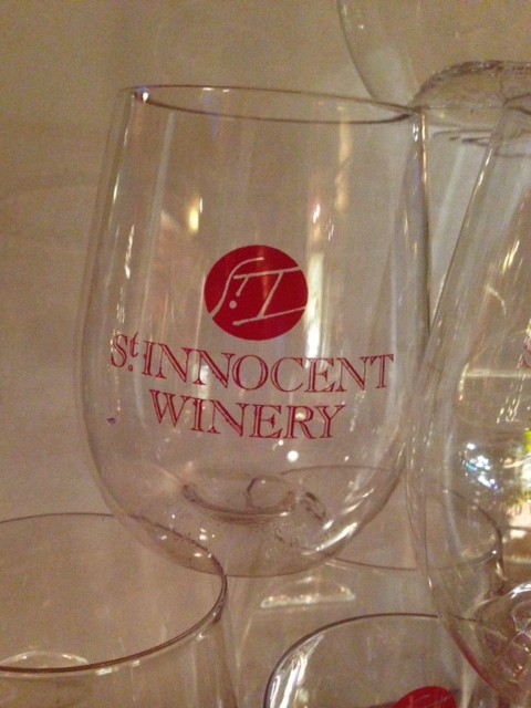 St.Innocent Logo GoVino Plastic Wine Tumbler